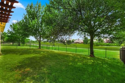 1581 Meadows Avenue, Lantana TX 76226 - Photo 3