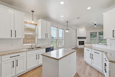 1581 Meadows Avenue, Lantana TX 76226