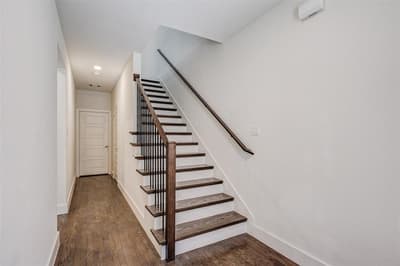 8234 Laflin Lane, Dallas TX 75231 - Photo 3