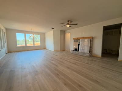 205 Oak Grove Way, Springtown TX 76082 - Photo 4