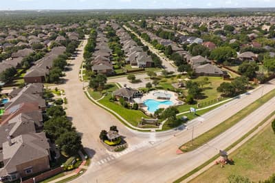 943 Monticello Drive, Burleson TX 76028 - Photo 3