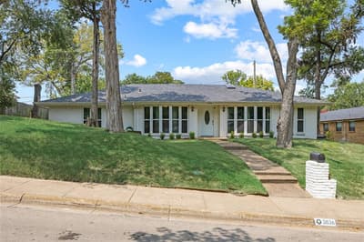 3836 Kiestmeadow Drive, Dallas TX 75233 - Photo 2