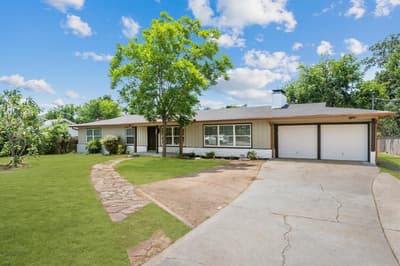 2320 N Edgewood Terrace, Fort Worth TX 76103