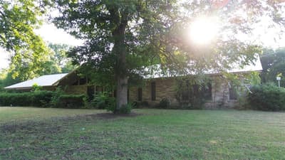 181 FM 373, Muenster TX 76252