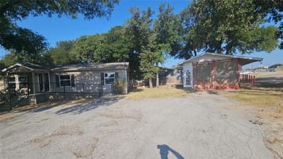 100 Live Oak Street, Sanctuary TX 76020 - Photo 2