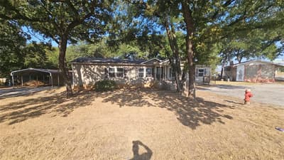 100 Live Oak Street, Sanctuary TX 76020