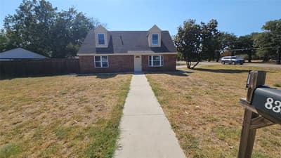833 James Street, Azle TX 76020