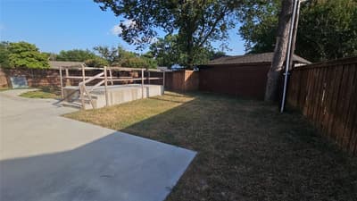 833 James Street, Azle TX 76020 - Photo 5