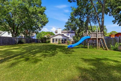 709 Lexington Drive, Irving TX 75061 - Photo 2