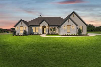 509 Acorn Trail, Granbury TX 76049