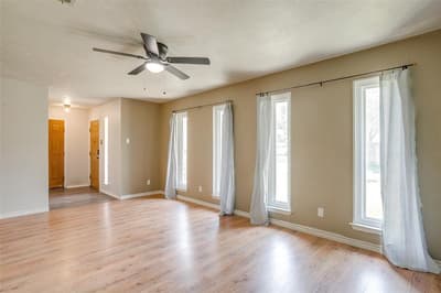 2617 Magnolia Drive, Irving TX 75062 - Photo 5