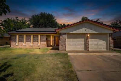 2617 Magnolia Drive, Irving TX 75062 - Photo 4