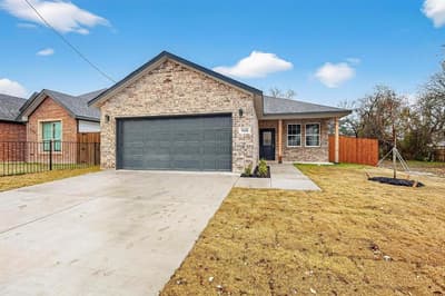 4523 Metropolitan Avenue, Dallas TX 75210 - Photo 2