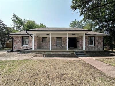 1814 Walnut Avenue, Carrollton TX 75006 - Photo 2