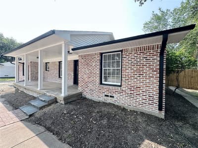 1814 Walnut Avenue, Carrollton TX 75006