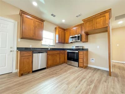 504 SW 15th Street, Mineral Wells TX 76067 - Photo 4