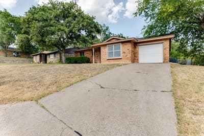 2100 NW 3rd Avenue, Mineral Wells TX 76067 - Photo 5