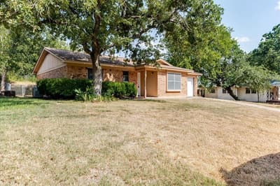 2100 NW 3rd Avenue, Mineral Wells TX 76067 - Photo 4