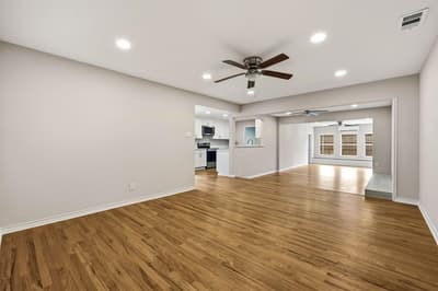 10419 Royalwood Drive, Dallas TX 75238 - Photo 5