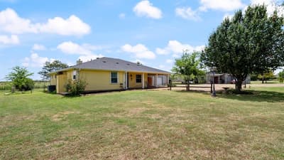 14194 County Road 4015, Mabank TX 75147