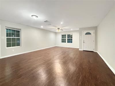 4831 Burnside Avenue, Dallas TX 75216 - Photo 2