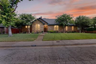 7347 Williamswood Drive, Dallas TX 75252