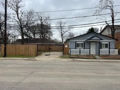 2516 Metropolitan Avenue, Dallas TX 75215 - Photo 2