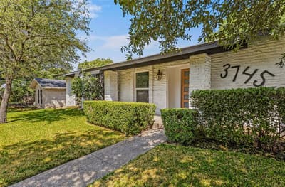 3745 Blue Trace Lane, Farmers Branch TX 75244 - Photo 2
