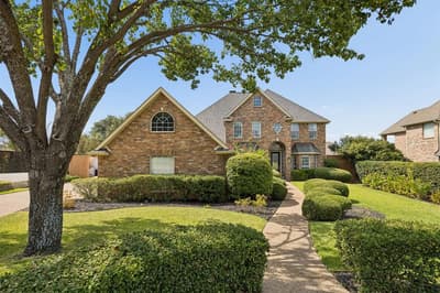 1513 Parkview Drive, Garland TX 75043 - Photo 2