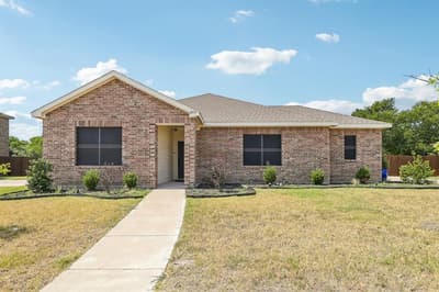 2573 Cinnamon Springs Road, Glenn Heights TX 75154