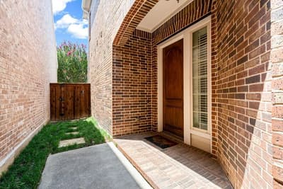 2225 Cameron Crossing, Grapevine TX 76051 - Photo 2