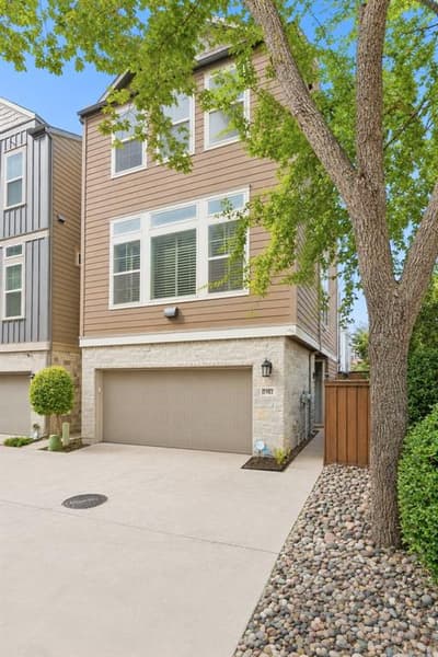 5981 Evening Star Place, Dallas TX 75235 - Photo 2
