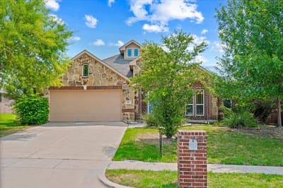 102 Briarstone Drive, Alvarado TX 76009