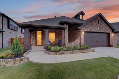326 Atlas Cedar, Glenn Heights TX 75154