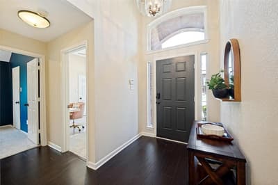 1644 Bennington Drive, Carrollton TX 75007 - Photo 4