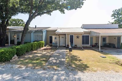 1229 Elm Court, Runaway Bay TX 76426