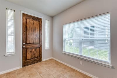 4662 Ralph Lane, Dallas TX 75227 - Photo 3