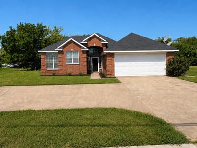 400 S Rockwall Avenue, Terrell TX 75160
