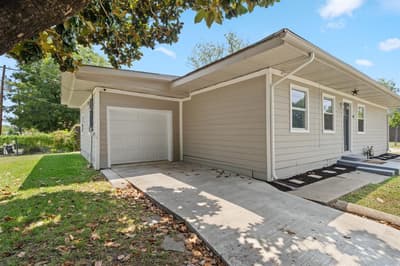 3305 King Street, Greenville TX 75401 - Photo 2