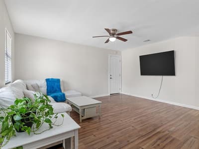 3305 King Street, Greenville TX 75401 - Photo 4