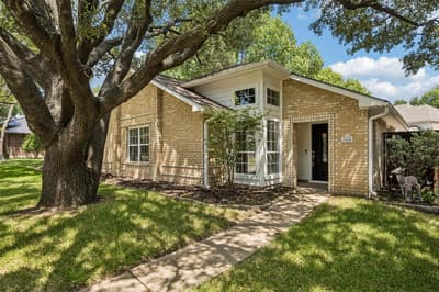 1524 Livingston Drive, Plano TX 75093 - Photo 2