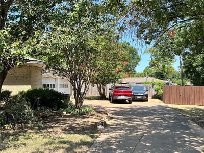 1206 Crestwood Drive, Cleburne TX 76033 - Photo 4
