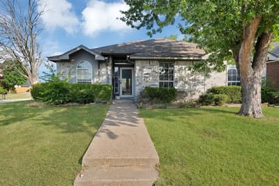 2137 Emerald Oaks, Mesquite TX 75181