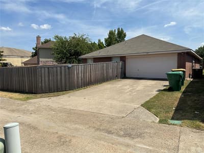 1811 Stewart Street, Cedar Hill TX 75104 - Photo 4