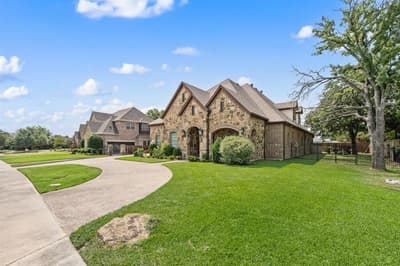 3300 Alexandria Court, Grapevine TX 76092 - Photo 3