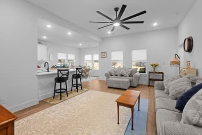 201 W South Street, Whitesboro TX 76273 - Photo 5