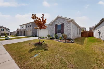 980 Burnett Drive, Aubrey TX 76227 - Photo 2