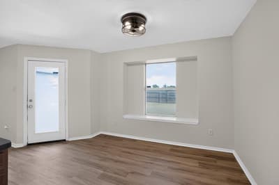 419 Murphy Road, Burleson TX 76028 - Photo 5