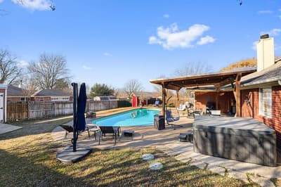 1701 Oakmeadow Drive, Decatur TX 76234