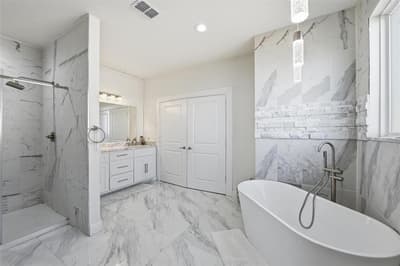 7725 Lakeview Circle, Fort Worth TX 76179 - Photo 3